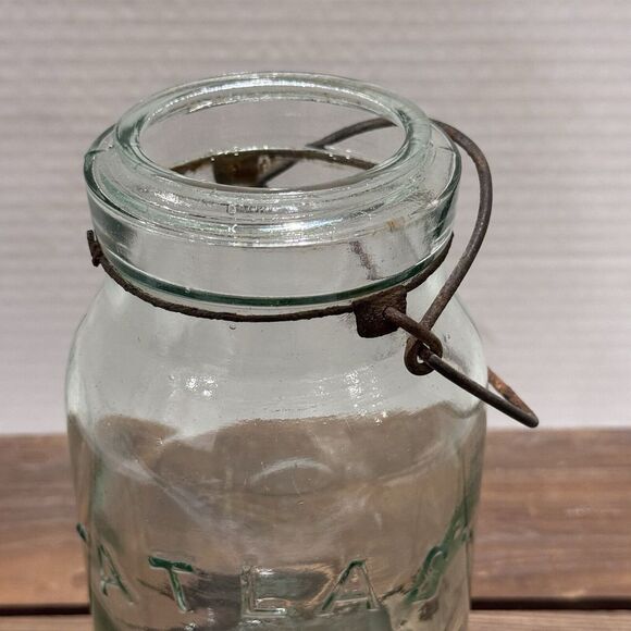 Vintage Atlas E-Z Seal Blue Glass Canning Jar w/o Lid Half Gallon -‎ Bubbles! - Picture 3 of 11
